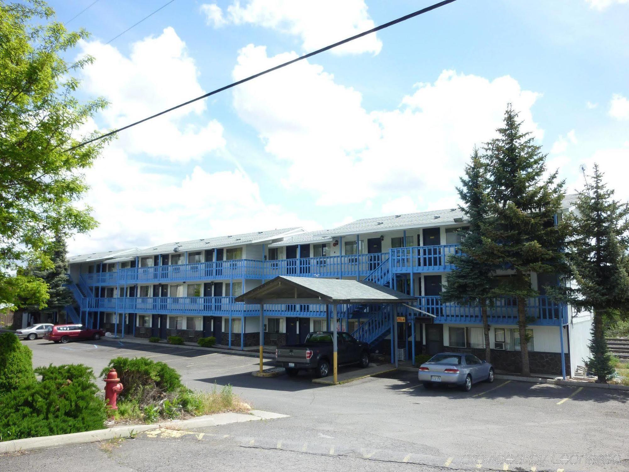 Willow Springs Motel Cheney Экстерьер фото