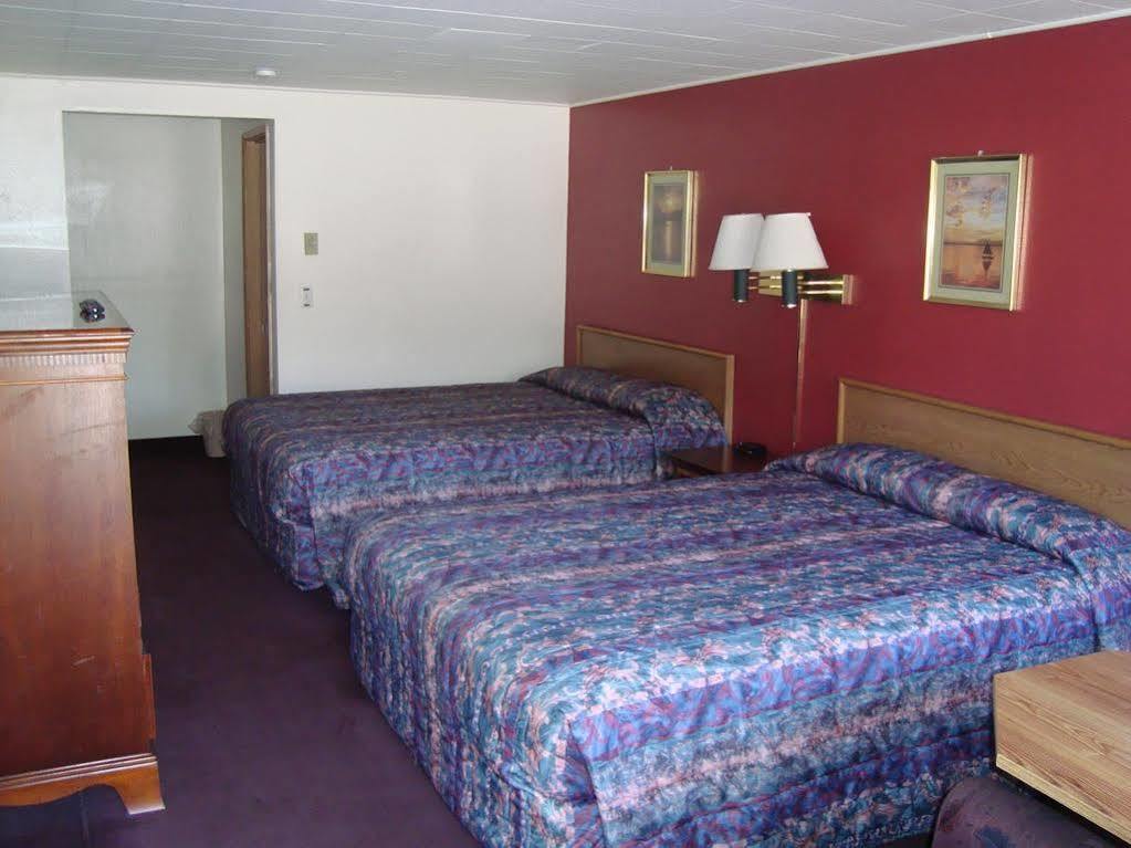 Willow Springs Motel Cheney Экстерьер фото